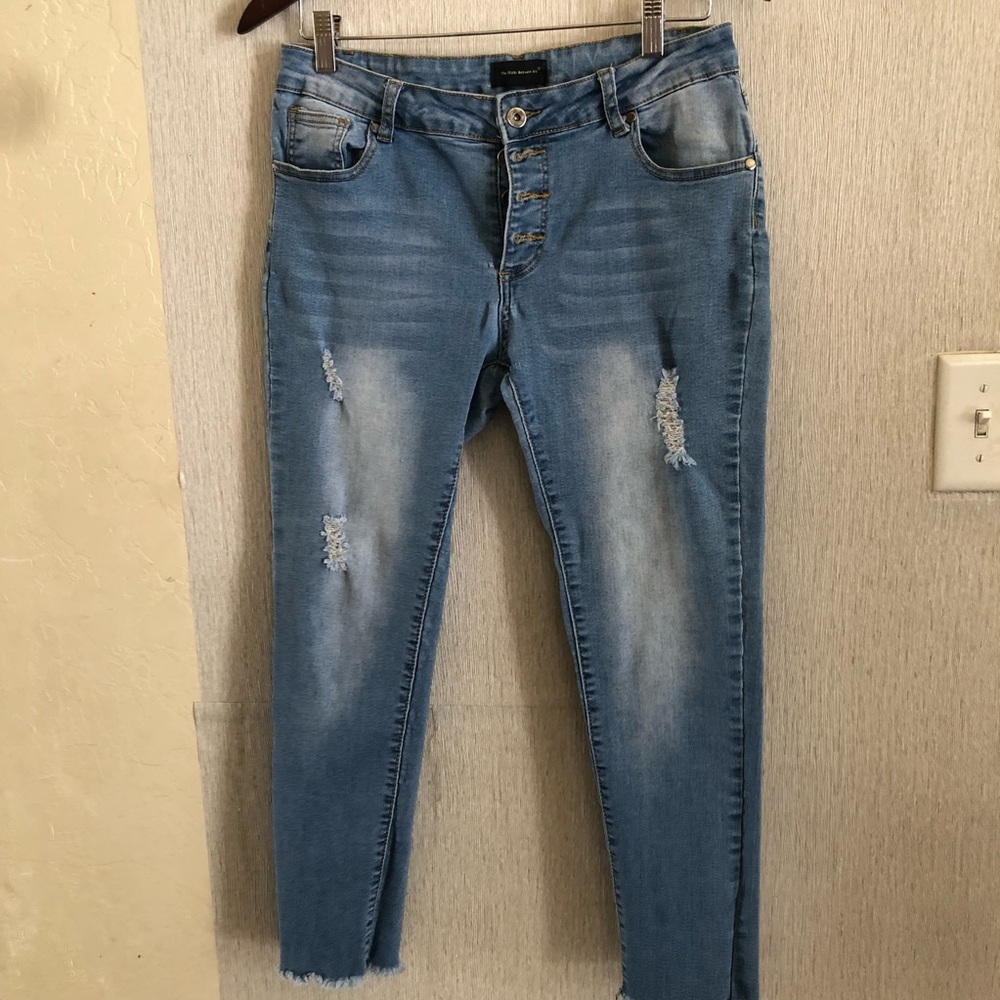 Women’s Light Blue Distressed Skinny Jeans – Button Front Stretch